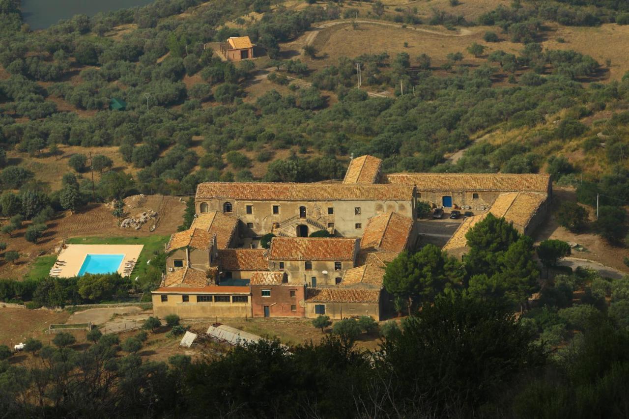 Il Vecchio Frantoio Villa Scillato  Exterior photo
