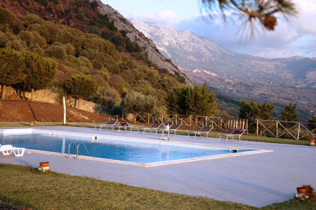 Il Vecchio Frantoio Villa Scillato  Exterior photo